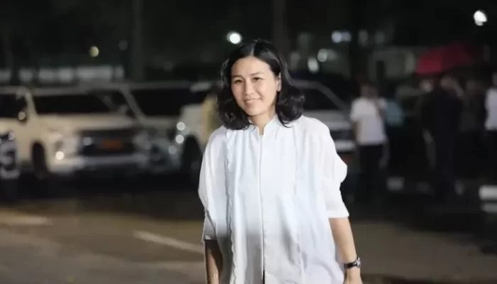 Veronica Tan Temui Prabowo saat Seleksi Calon Menteri! Ada Apa?