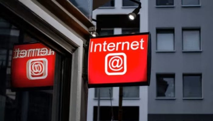 Komdigi Rancang Internet Murah, 100 Mbps Mulai Dari Rp 100 Ribu