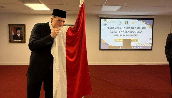 Ole Romeny Resmi Jadi WNI, Ini Tanggapan Media Belanda