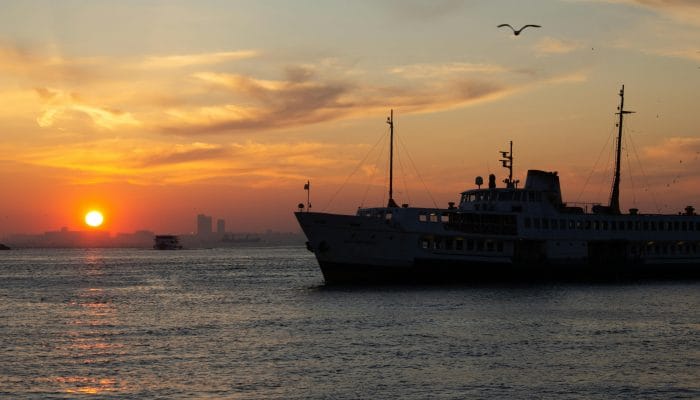 Kementerian Perhubungan Sediakan Hampir 50 Ribu Tiket Kapal Laut untuk Mudik Gratis 2025