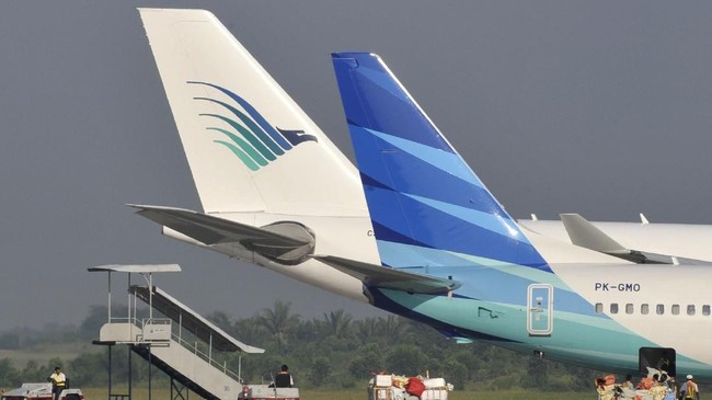 Garuda Diminta Lakukan Asesmen Secara Menyeluruh Usai Peristiwa Copotnya Ban Pesawat