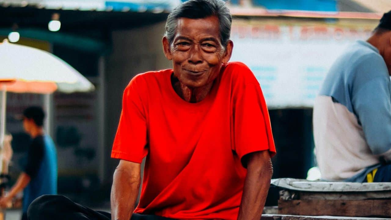 Pekerja Lansia Nekat Daftar PPSU, Ternyata Ini Alasannya 