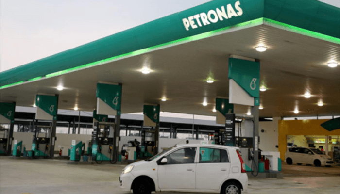 Petronas Berhentikan 10 Persen Karyawan untuk Fokus pada Efisiensi dan Restrukturasi