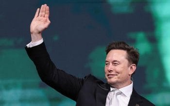 Saham Tesla Anjlok Usai Elon Musk Umumkan Pembentukan Partai Politik Baru