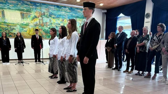 Mauro Zijlstra dan Tiga Srikandi Diaspora Resmi Jadi WNI