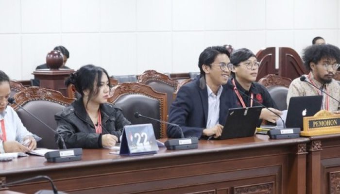 Mahasiswa Gugat UU Sisdiknas, Desak Negara Biayai Pendidikan hingga Kuliah