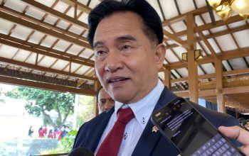 Yusril Mahendra: Pemerintah Tak Akan Abaikan Tuntutan Rakyat 17+8