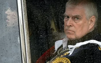 Pangeran Andrew Resmi Lepas Gelar Kebangsawanan, Termasuk Duke of York