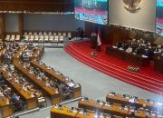 DPR Resmi Sahkan RKUHAP Jadi Undang-Undang pada Paripurna ke-8