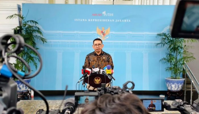 Fadli Zon Jelaskan Alasan Soeharto Ditetapkan sebagai Pahlawan Nasional 2025