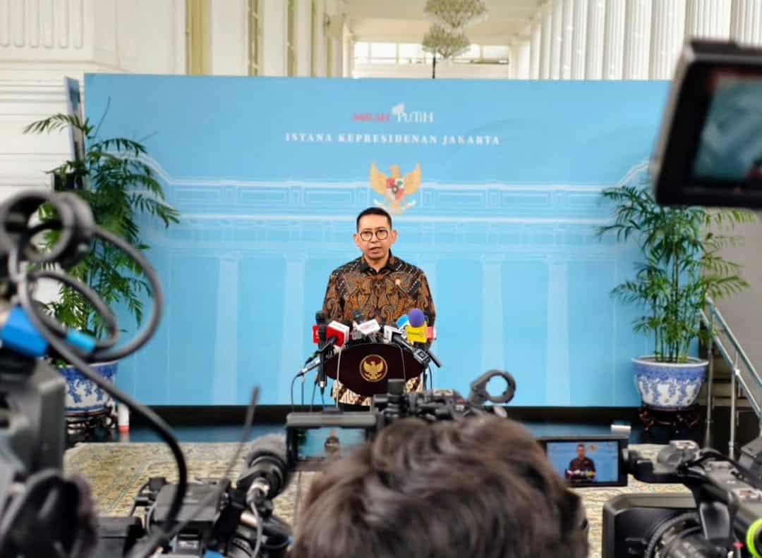 Fadli Zon Jelaskan Alasan Soeharto Ditetapkan sebagai Pahlawan Nasional 2025