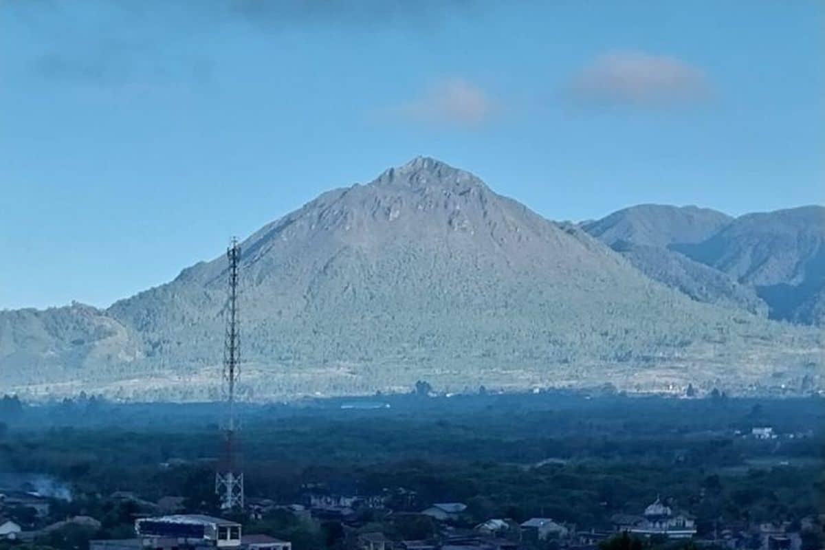 Gunung Api Burni Telong Siaga, Warga Dua Kampung di Bener Meriah Diminta Mengungsi