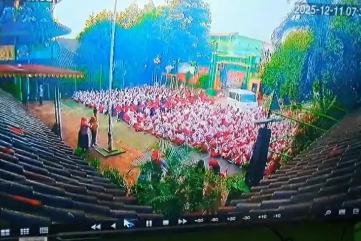 Mobil Pengangkut MBG Tabrak Siswa dan Guru di SDN Kalibaru 01