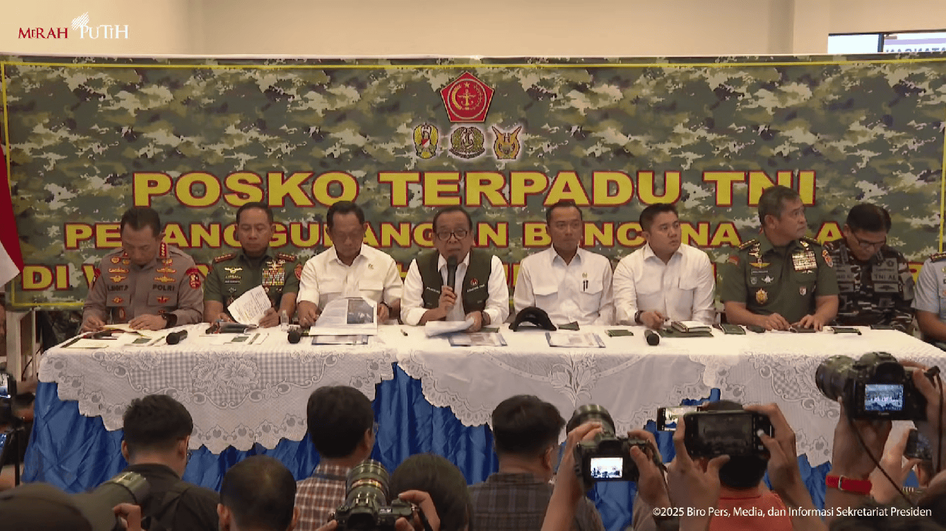 Pemerintah Telusuri Asal Gelondongan Kayu Terbawa Banjir di Sumatera