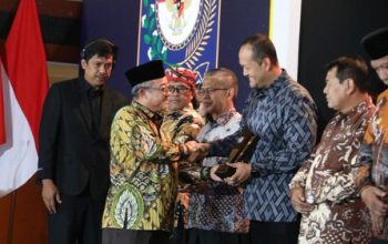 Pemkab Badung Raih Penghargaan Nasional atas Perbaikan Akses Layanan Pendidikan