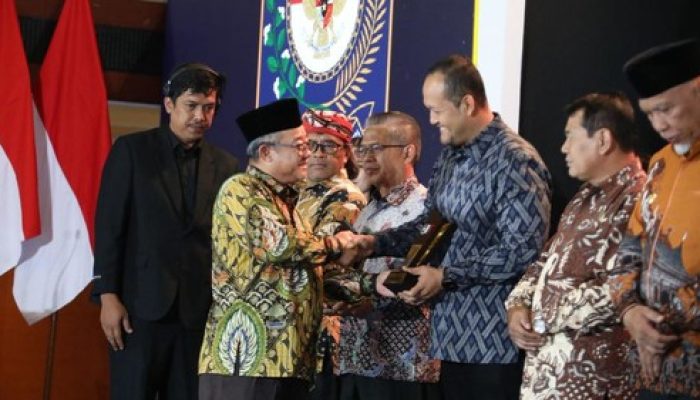 Pemkab Badung Raih Penghargaan Nasional atas Perbaikan Akses Layanan Pendidikan